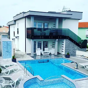 Luxury Beganovic-vrh Vrh (Krk)