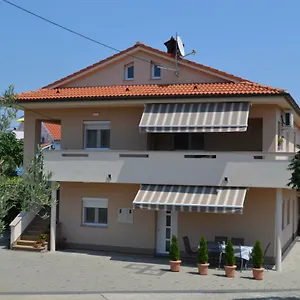 Apartman Silvija Vrh (Krk)